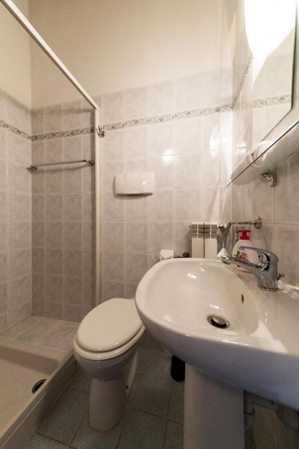 At The Lake Apartment Acquaseria Екстериор снимка